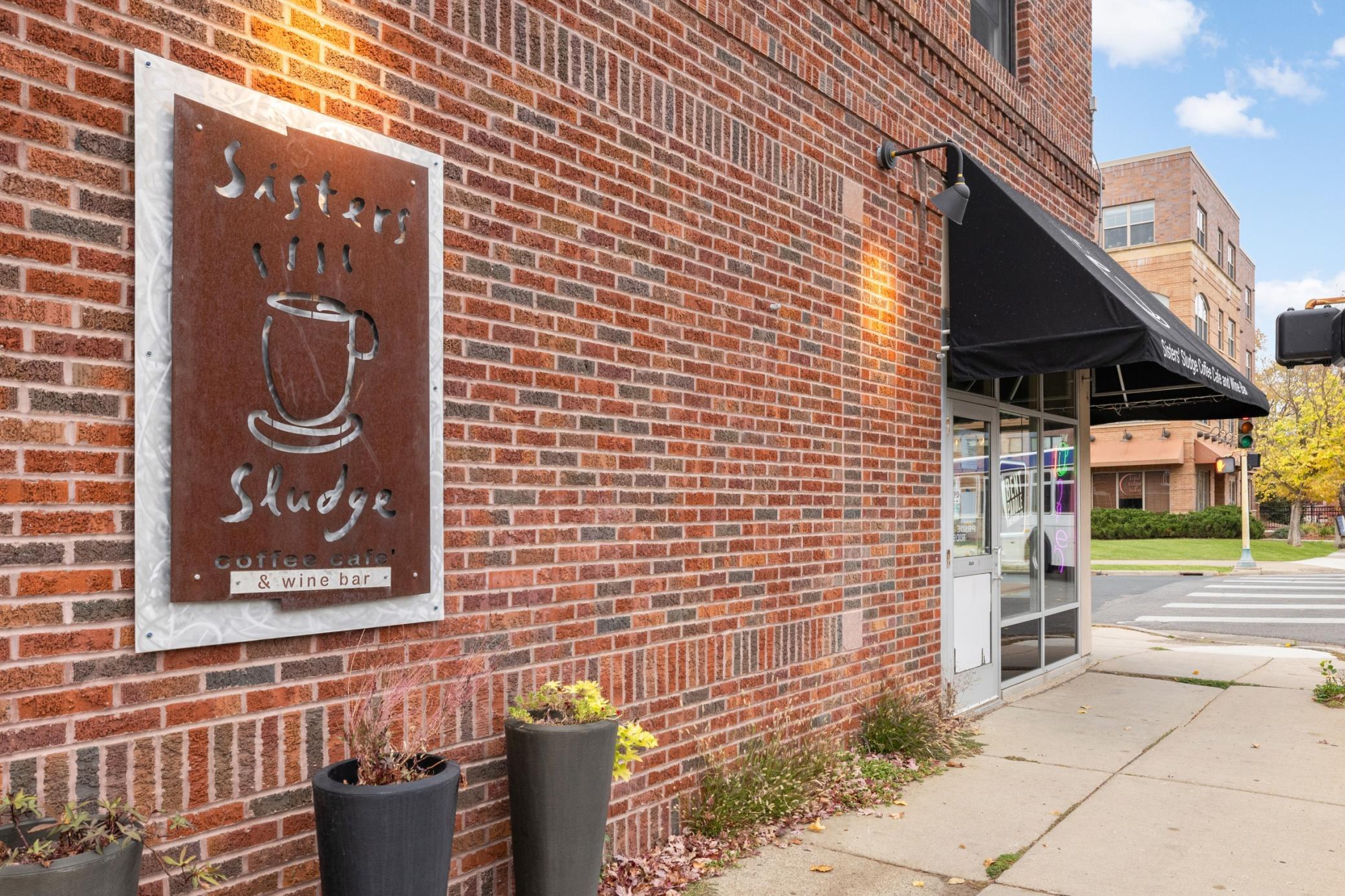43rd image of 4025 27th Ave S, Minneapolis, MN 55406 | MLS# 7124193