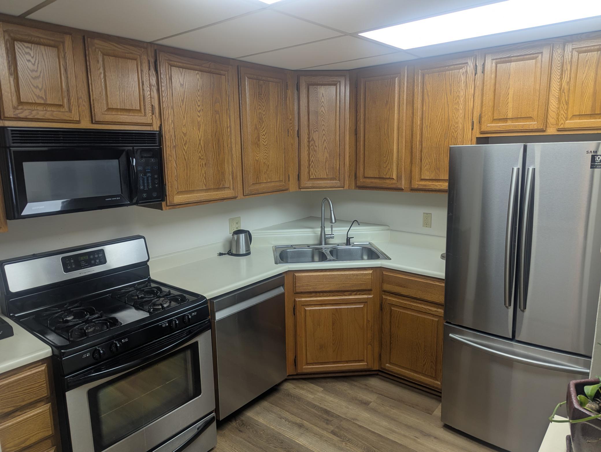 3rd image of 6670 Vernon Ave S #106, Minneapolis, MN 55436 | MLS# 7124199