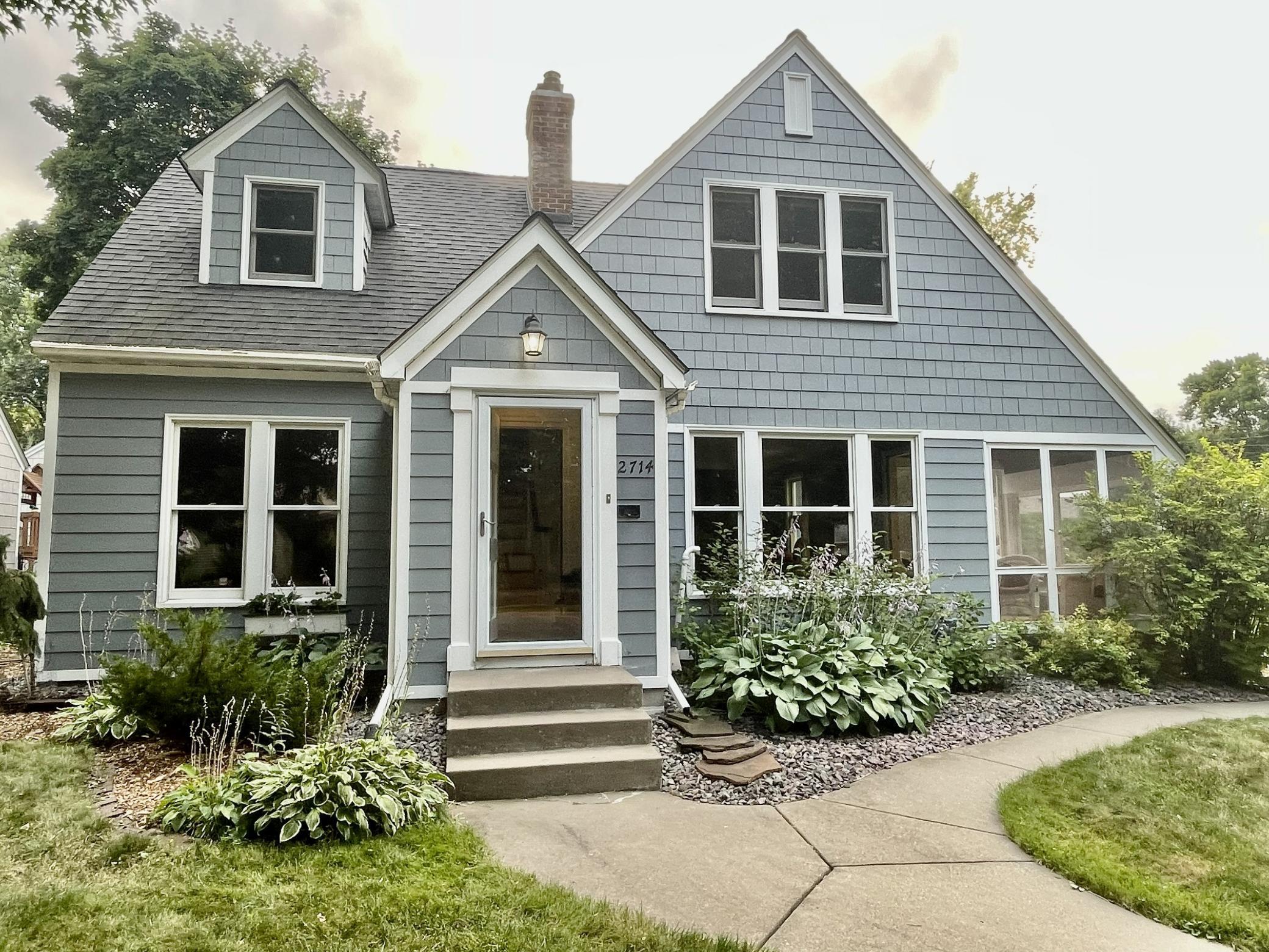 2nd image of 2714 Mckinley St Ne, Minneapolis, MN 55418 | MLS# 7124203