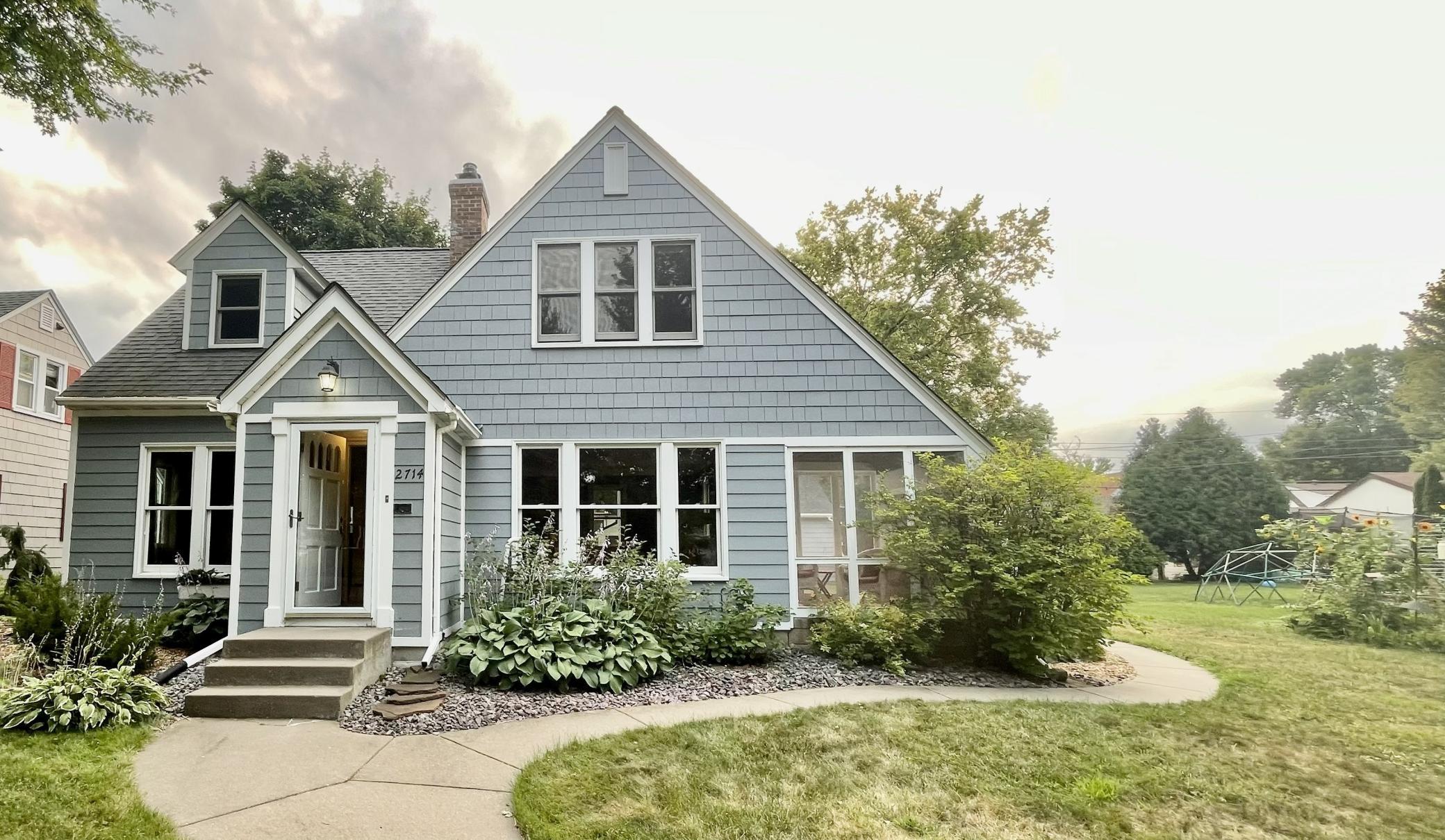 1st image of 2714 Mckinley St Ne, Minneapolis, MN 55418 | MLS# 7124203