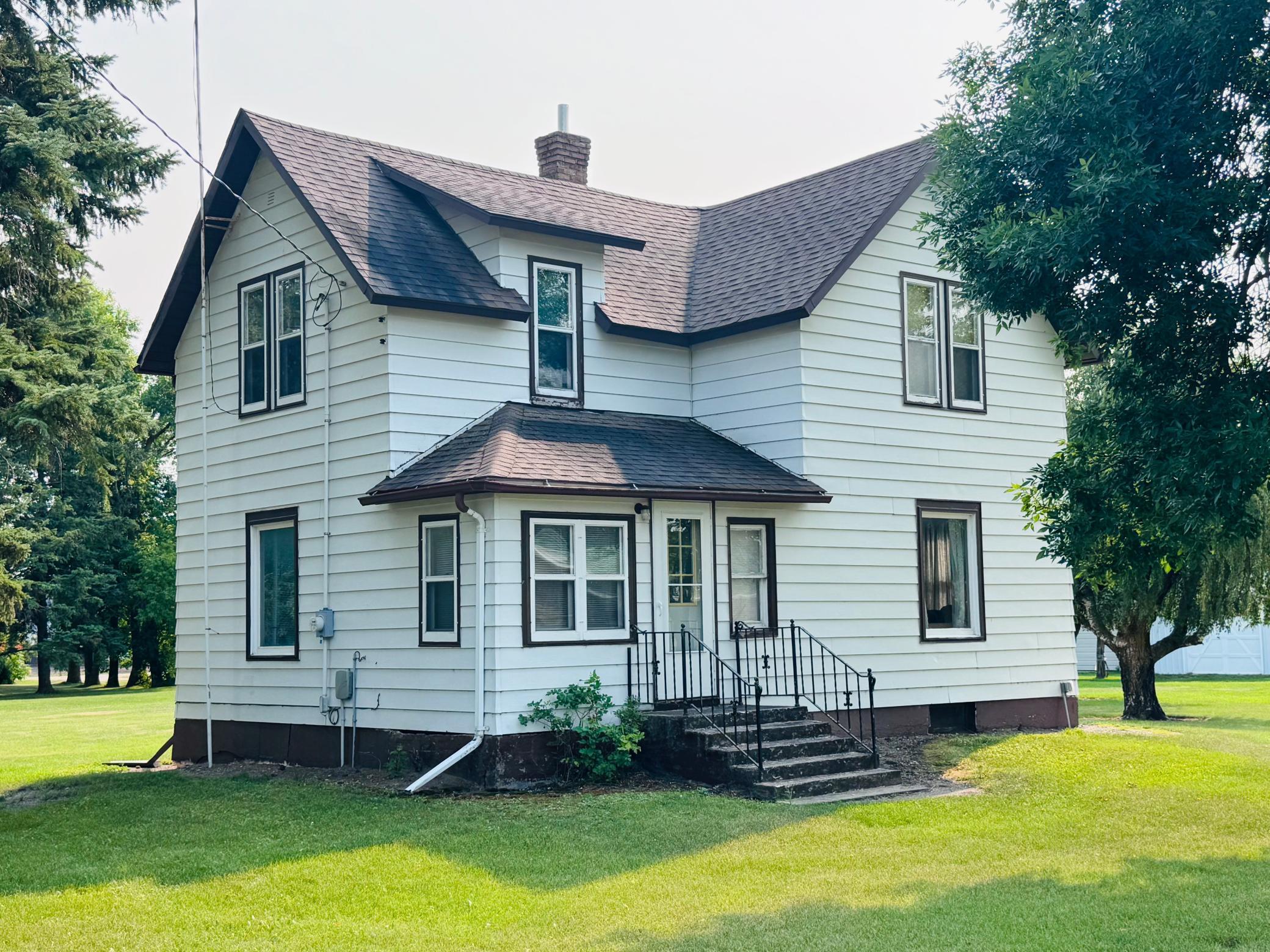 1st image of 185 Red Lake Ave E, Plummer, MN 56748 | MLS# 7124232