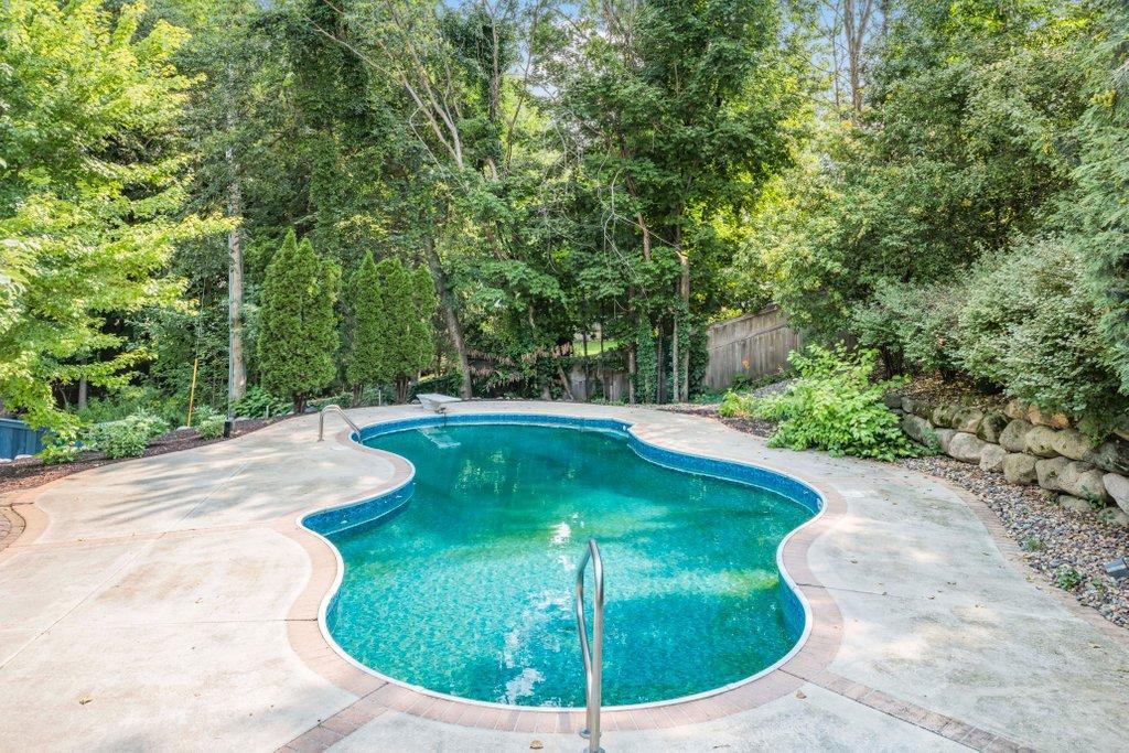 4th image of 20590 Linden Rd, Excelsior, MN 55331 | MLS# 7124247