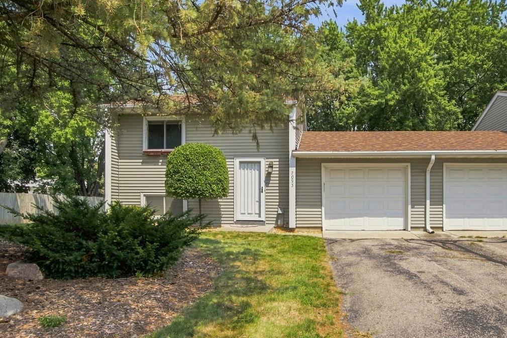 2nd image of 7093 146th St W, Saint Paul, MN 55124 | MLS# 7124252