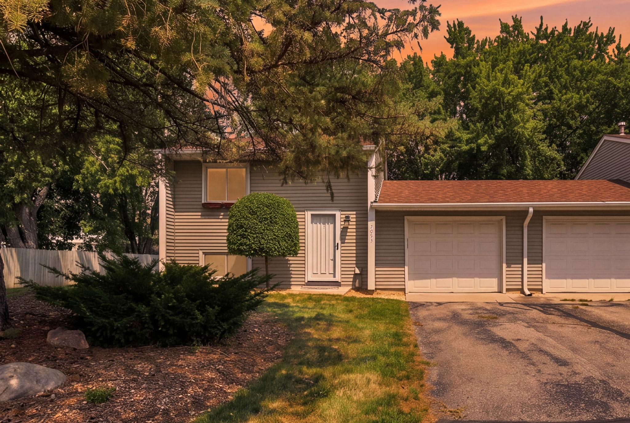 27th image of 7093 146th St W, Saint Paul, MN 55124 | MLS# 7124252