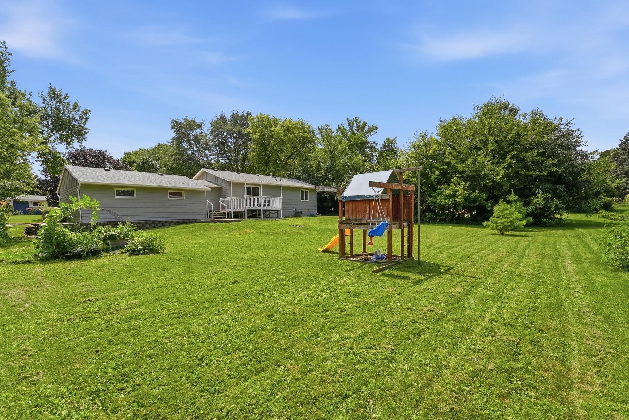 2nd image of 429 8th St Se, Cokato, MN 55321 | MLS# 7124255