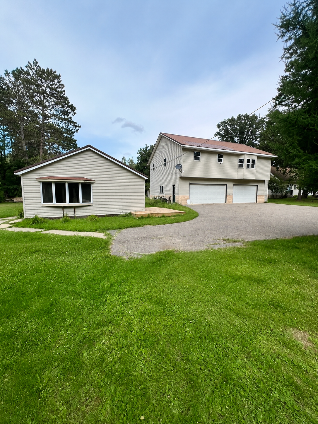 1st image of 185 Peterson Rd, Grand Rapids, MN 55744 | MLS# 7124271