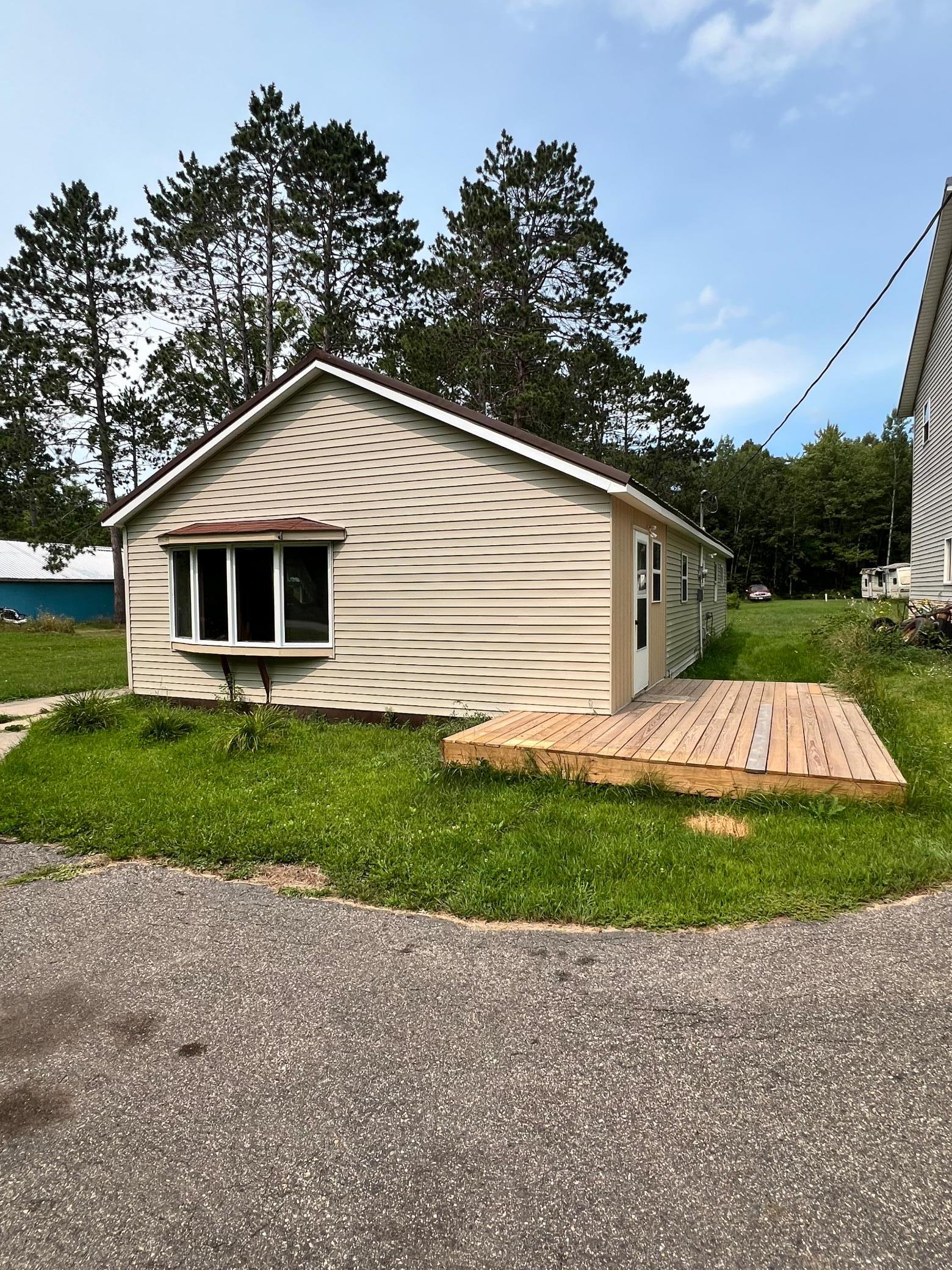 2nd image of 185 Peterson Rd, Grand Rapids, MN 55744 | MLS# 7124271