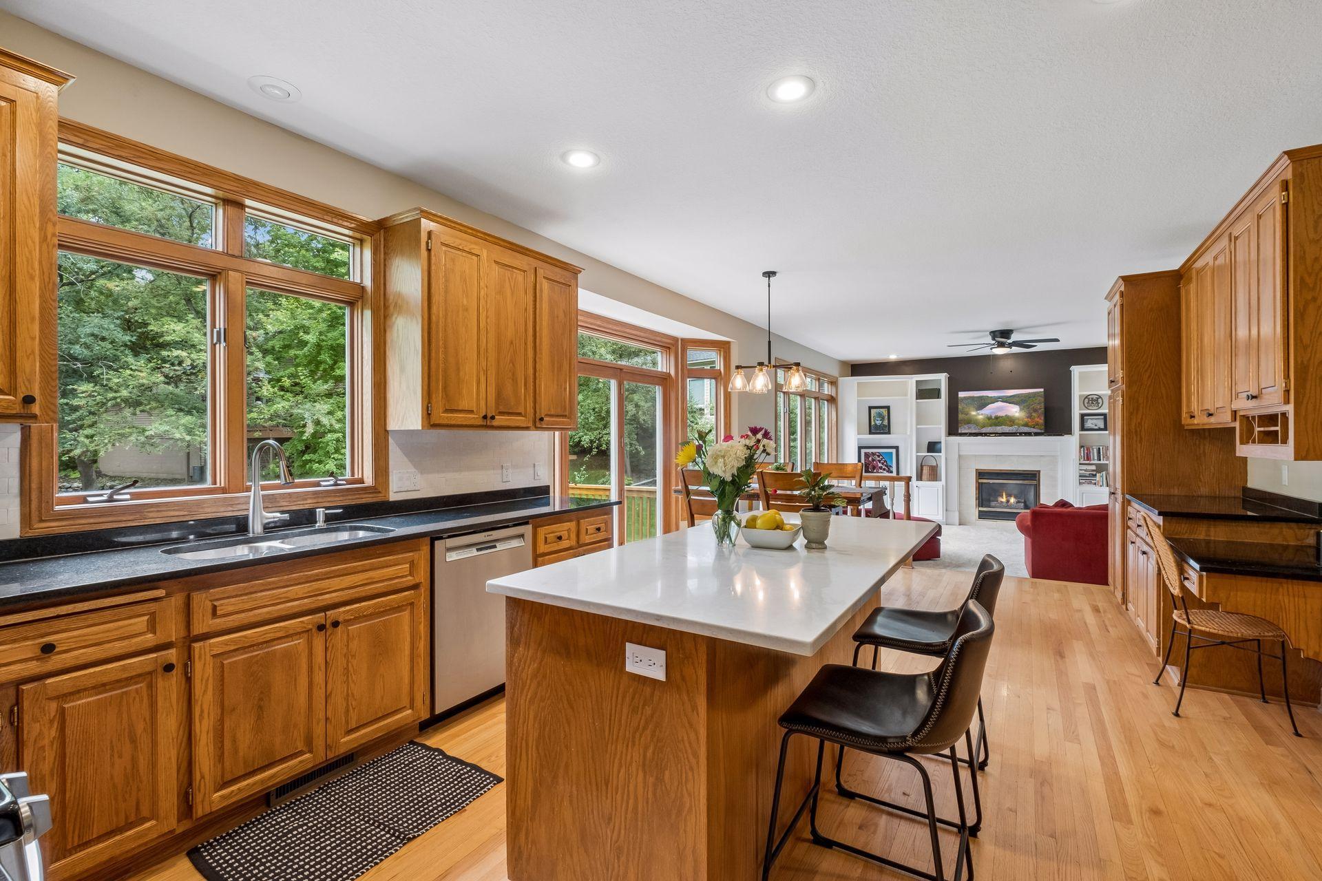 Photo 4 of Single family home for sale at 4172 Cashell Glen, Saint Paul, MN 55122 | MLS# 7124293 | Listing updated on 2026-09-02