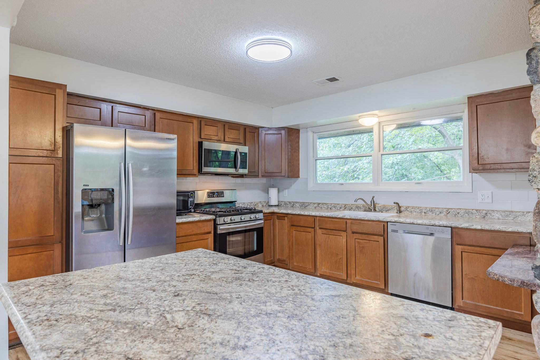 5th image of 1212 44 1/2 Ave Ne, Columbia Heights, MN 55421 | MLS# 7124317