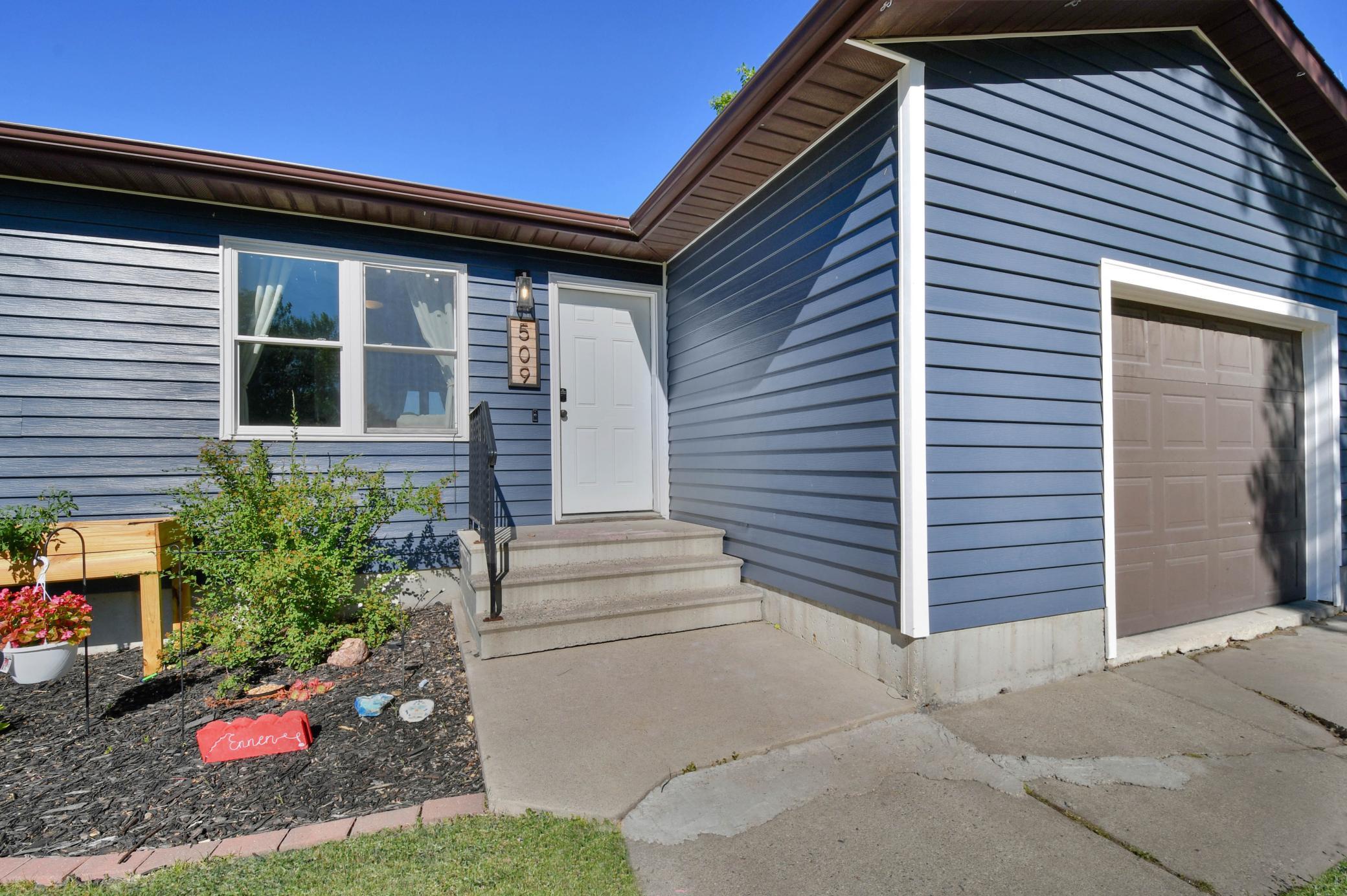 2nd image of 509 4th St E, Horace, ND 58047 | MLS# 7124344