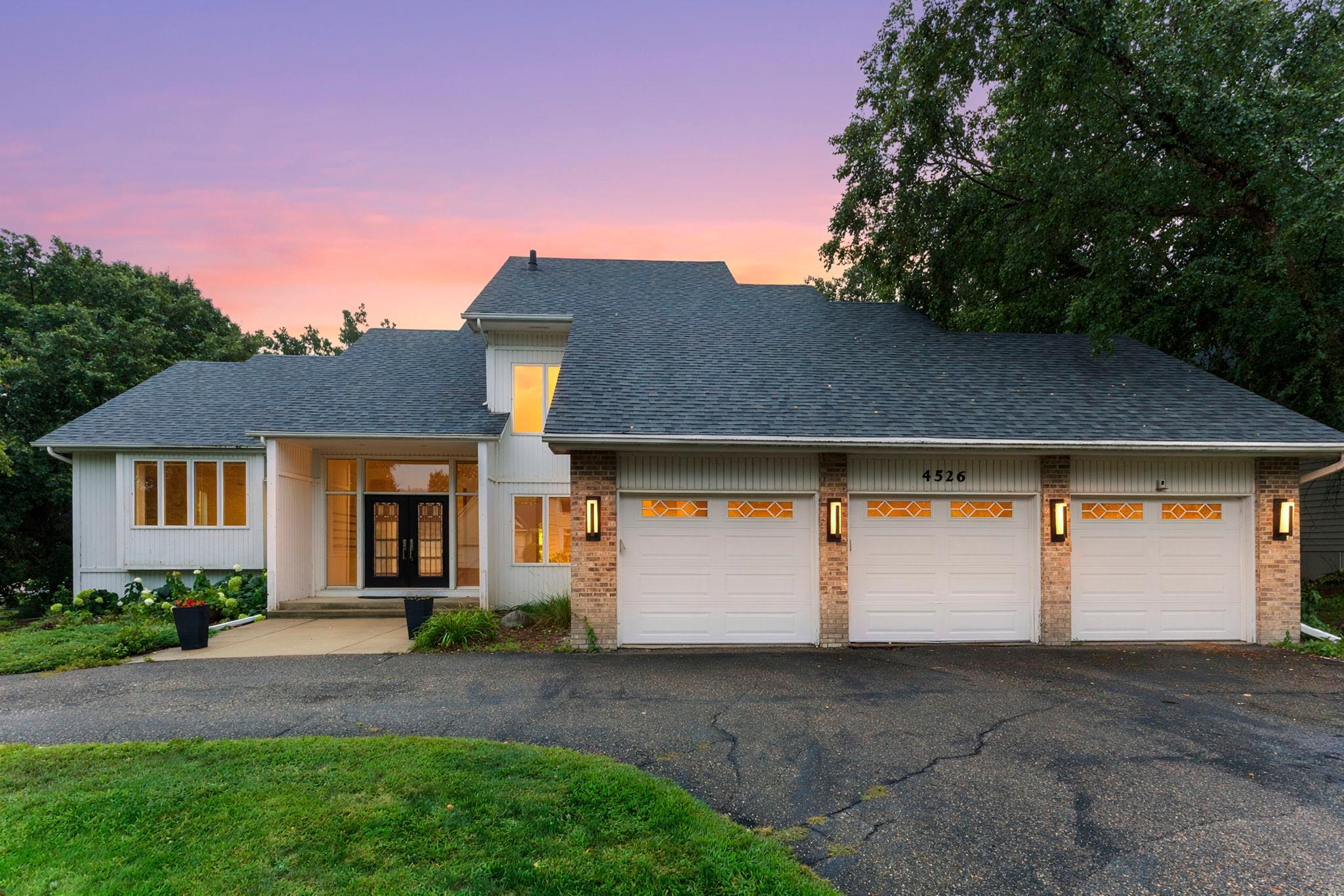 1st image of 4526 137th St W, Saint Paul, MN 55124 | MLS# 7124351