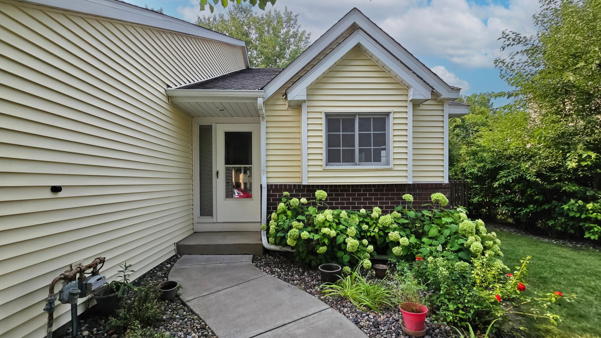 4th image of 12973 Eastview Ct, Saint Paul, MN 55124 | MLS# 7124366