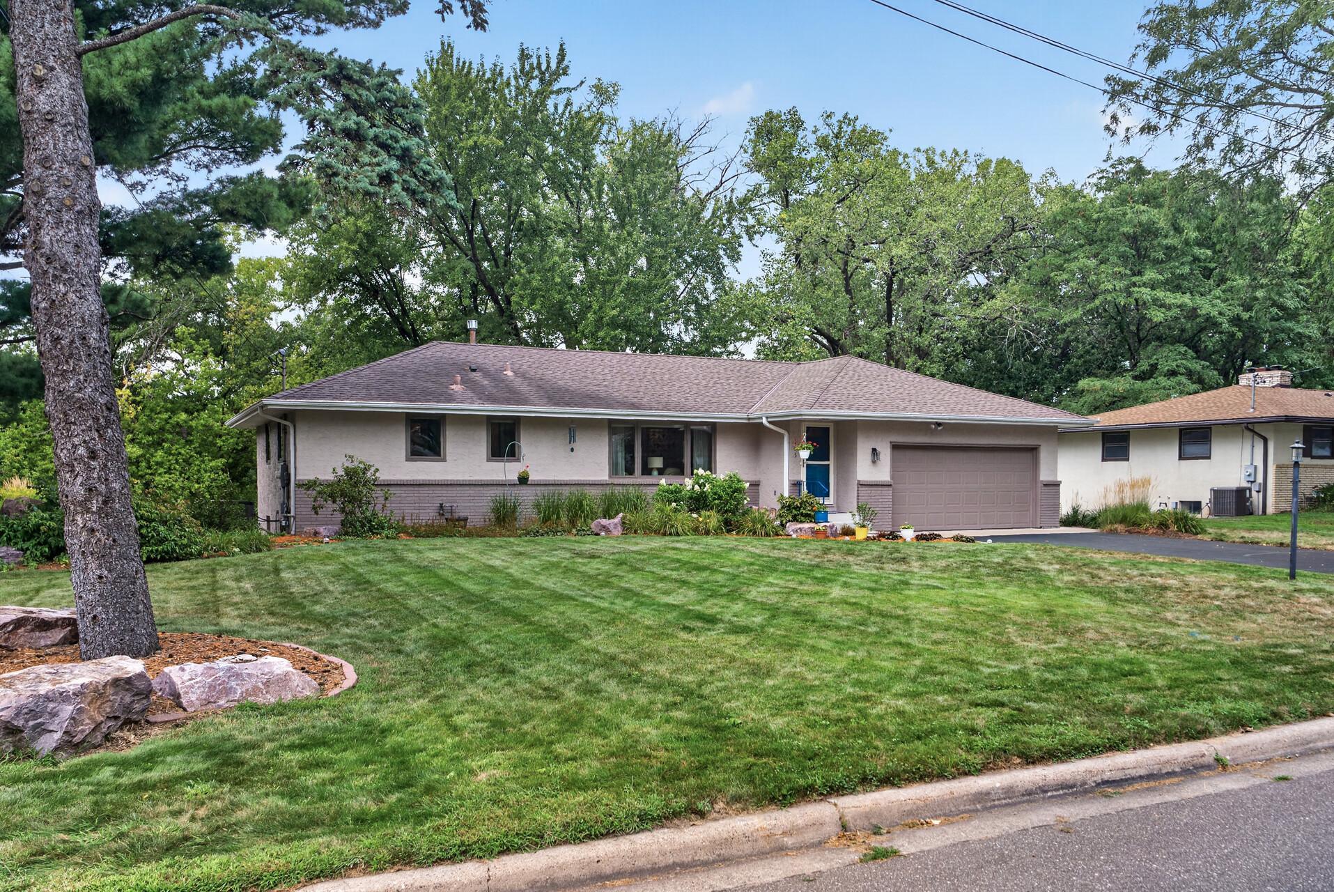 2nd image of 165 Hartman Cir Ne, Fridley, MN 55432 | MLS# 7124389
