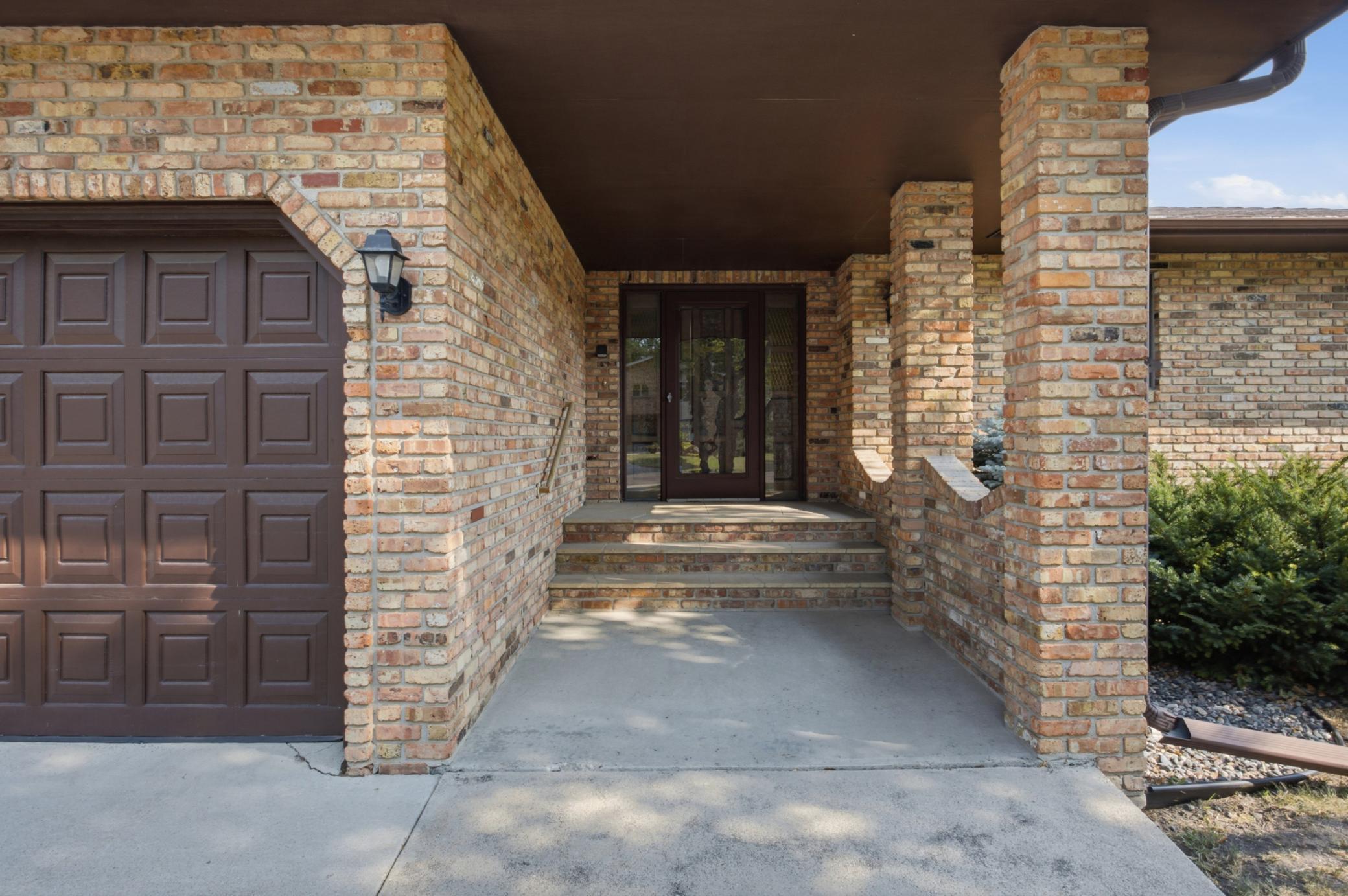 3rd image of 120 Prairiewood Dr S, Fargo, ND 58103 | MLS# 7124394