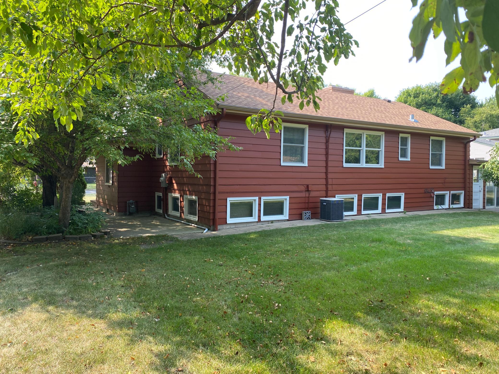 4th image of 1119 Lake St, Alexandria, MN 56308 | MLS# 7124421