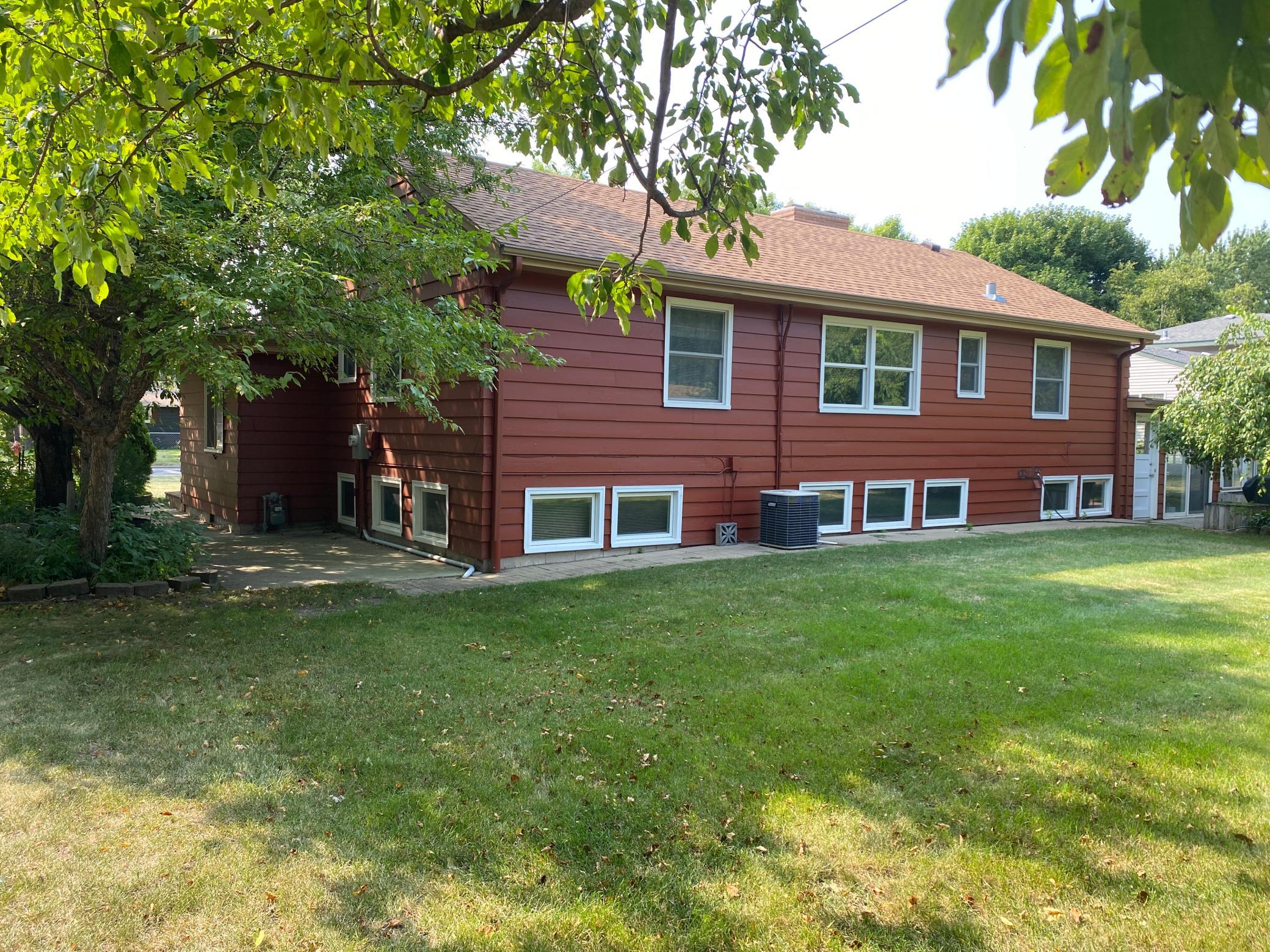 5th image of 1119 Lake St, Alexandria, MN 56308 | MLS# 7124421