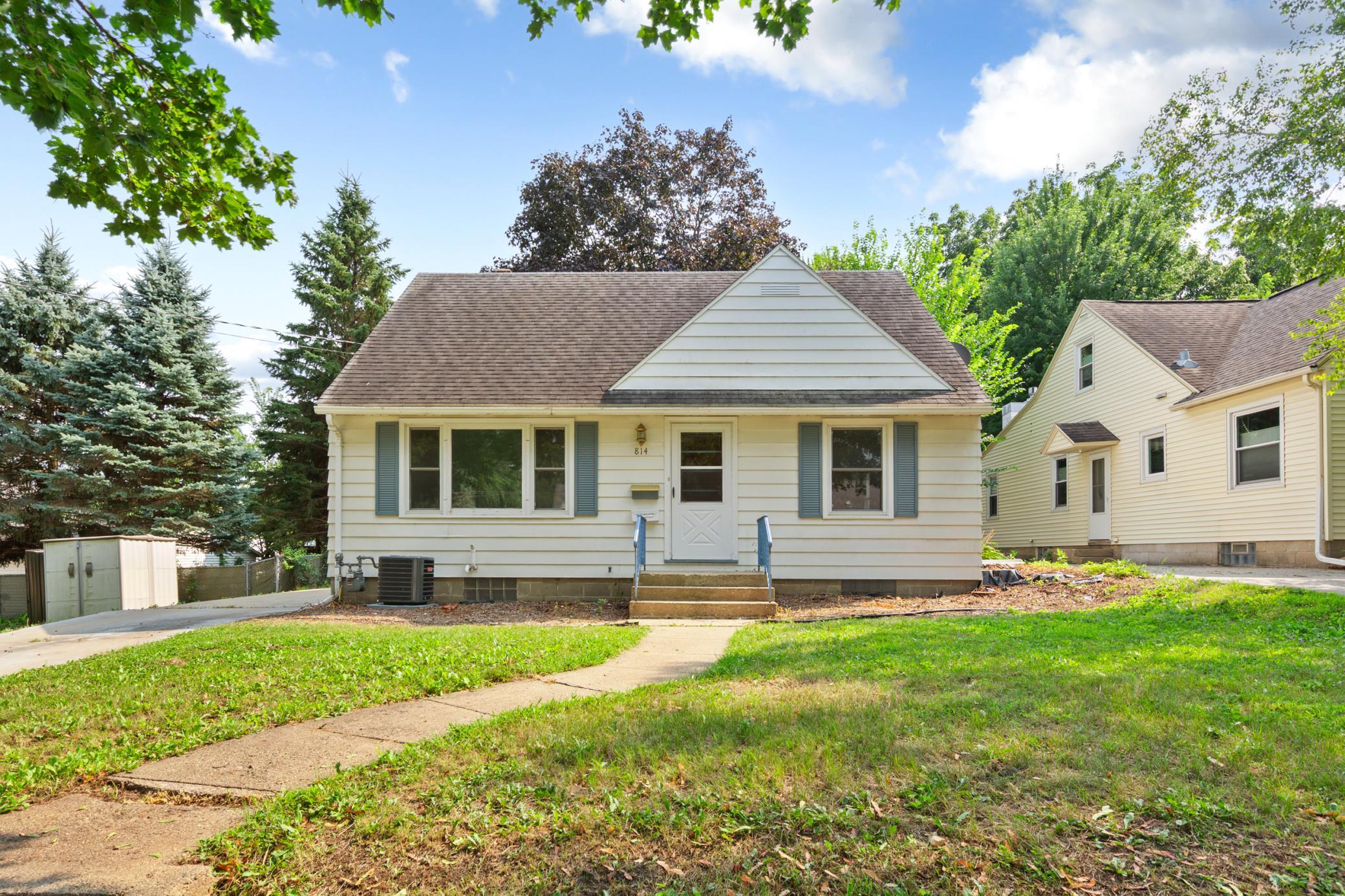 1st image of 814 11th St Nw, Rochester, MN 55901 | MLS# 7124458