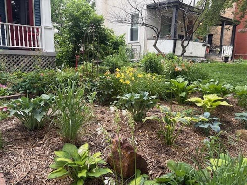 3rd image of 1604 Elliot Ave, Minneapolis, MN 55404 | MLS# 7124468