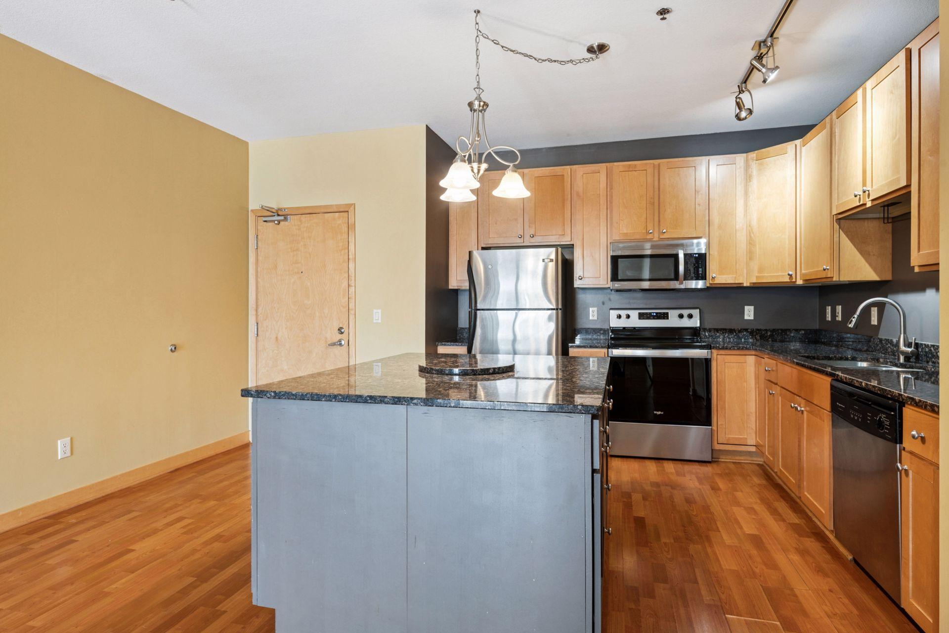 4th image of 2900 University Ave Se #208, Minneapolis, MN 55414 | MLS# 7124478