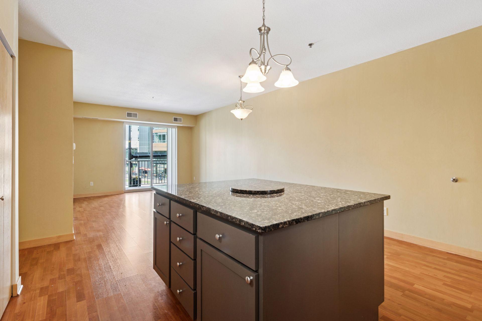 5th image of 2900 University Ave Se #208, Minneapolis, MN 55414 | MLS# 7124478