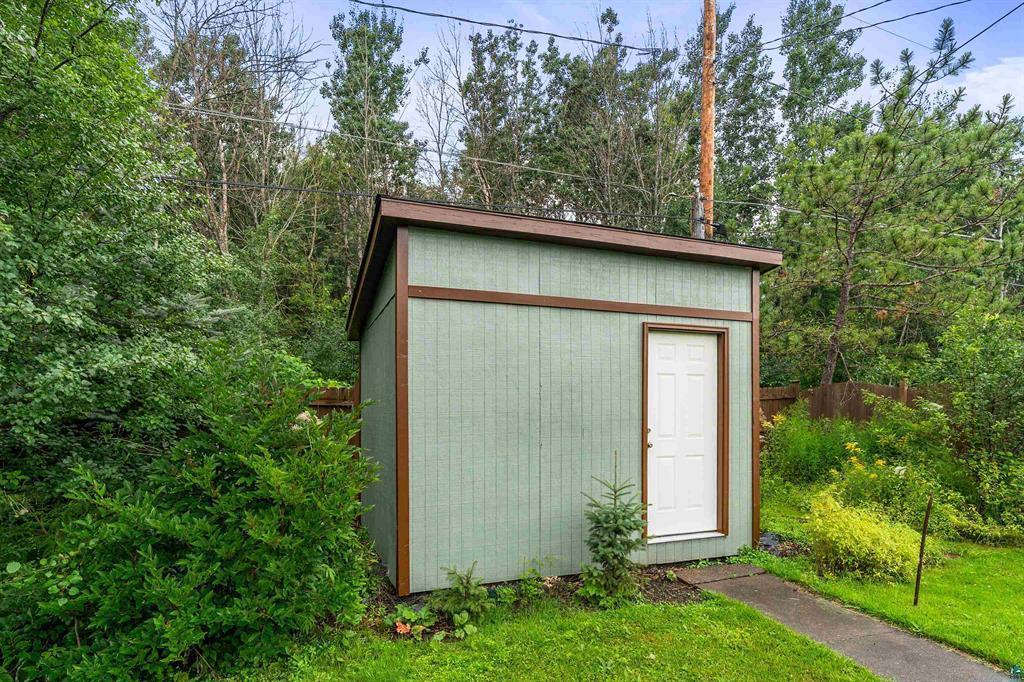 21st image of 703 Ebony Ave, Duluth, MN 55811 | MLS# 7124479