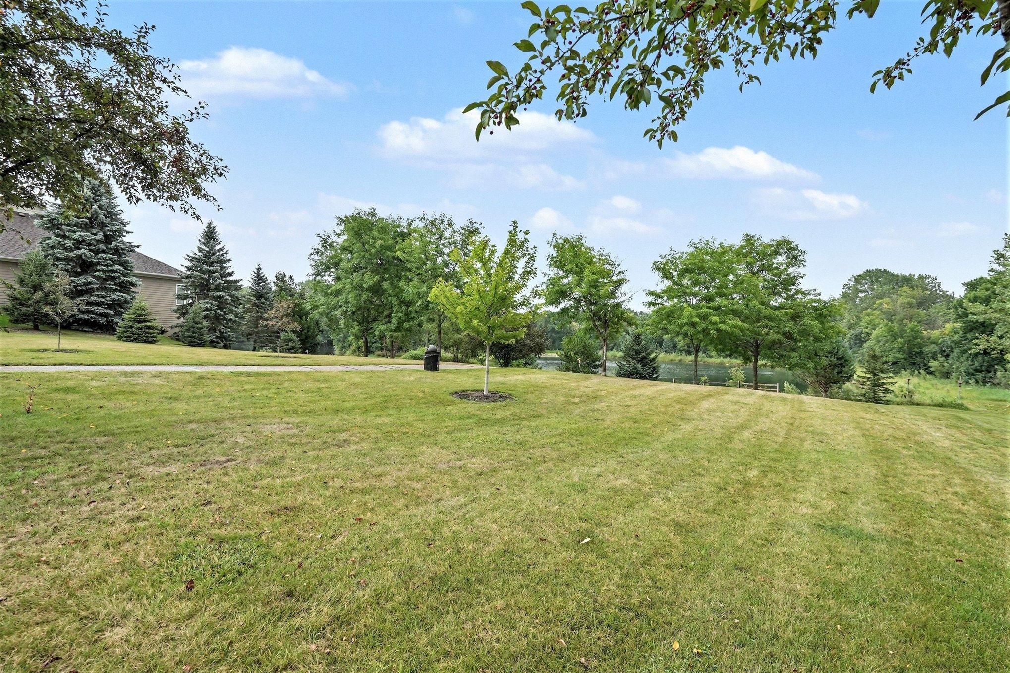 26th image of 1495 Riverpointe Rd #F, Watertown, MN 55388 | MLS# 7124499