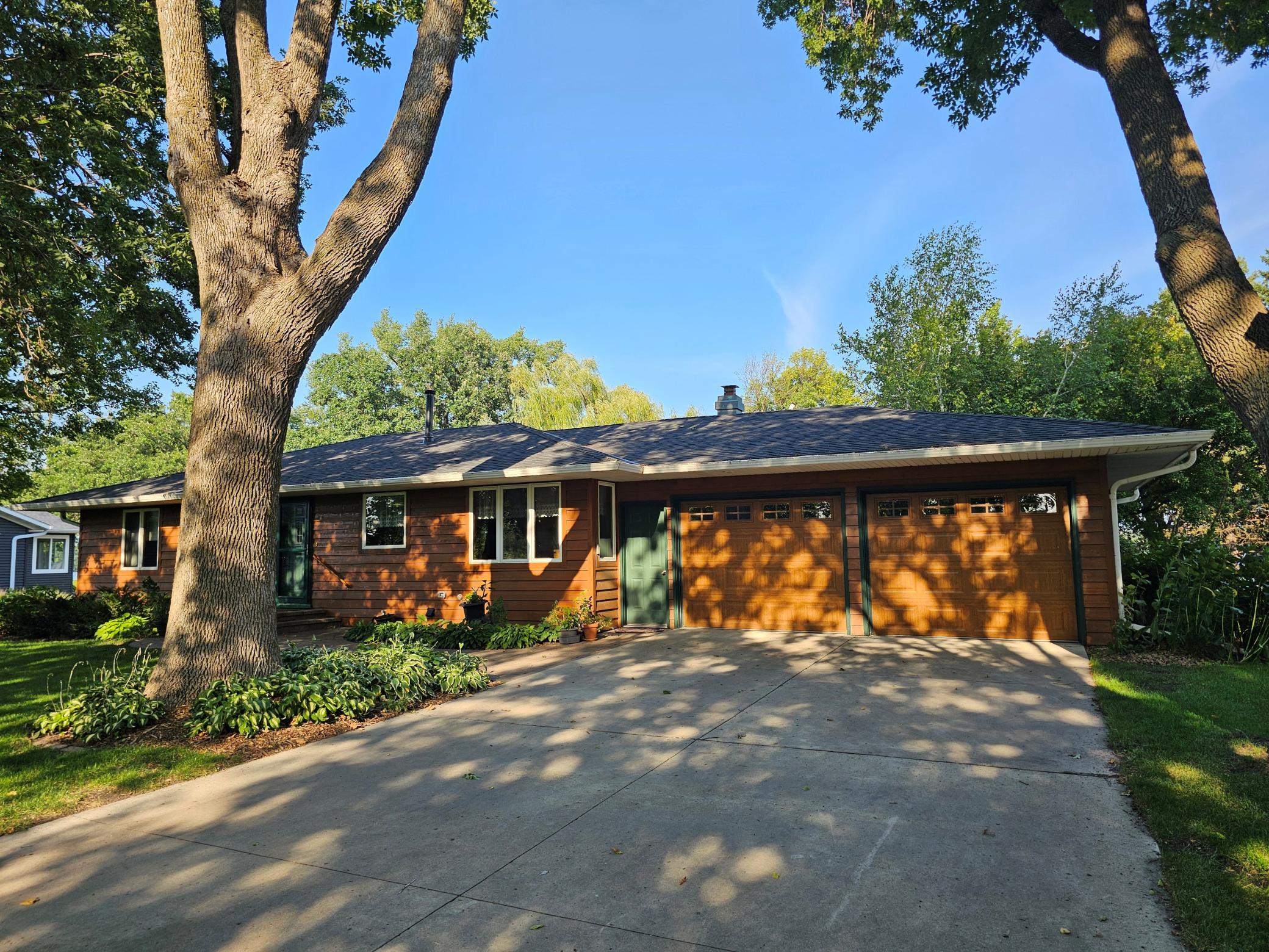 21st image of 1909 Country Club Dr Ne, Willmar, MN 56201 | MLS# 7124534