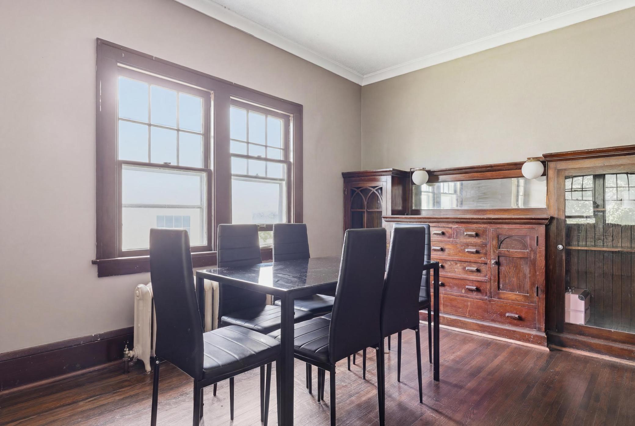 5th image of 1917 Newton Ave N, Minneapolis, MN 55411 | MLS# 7124536