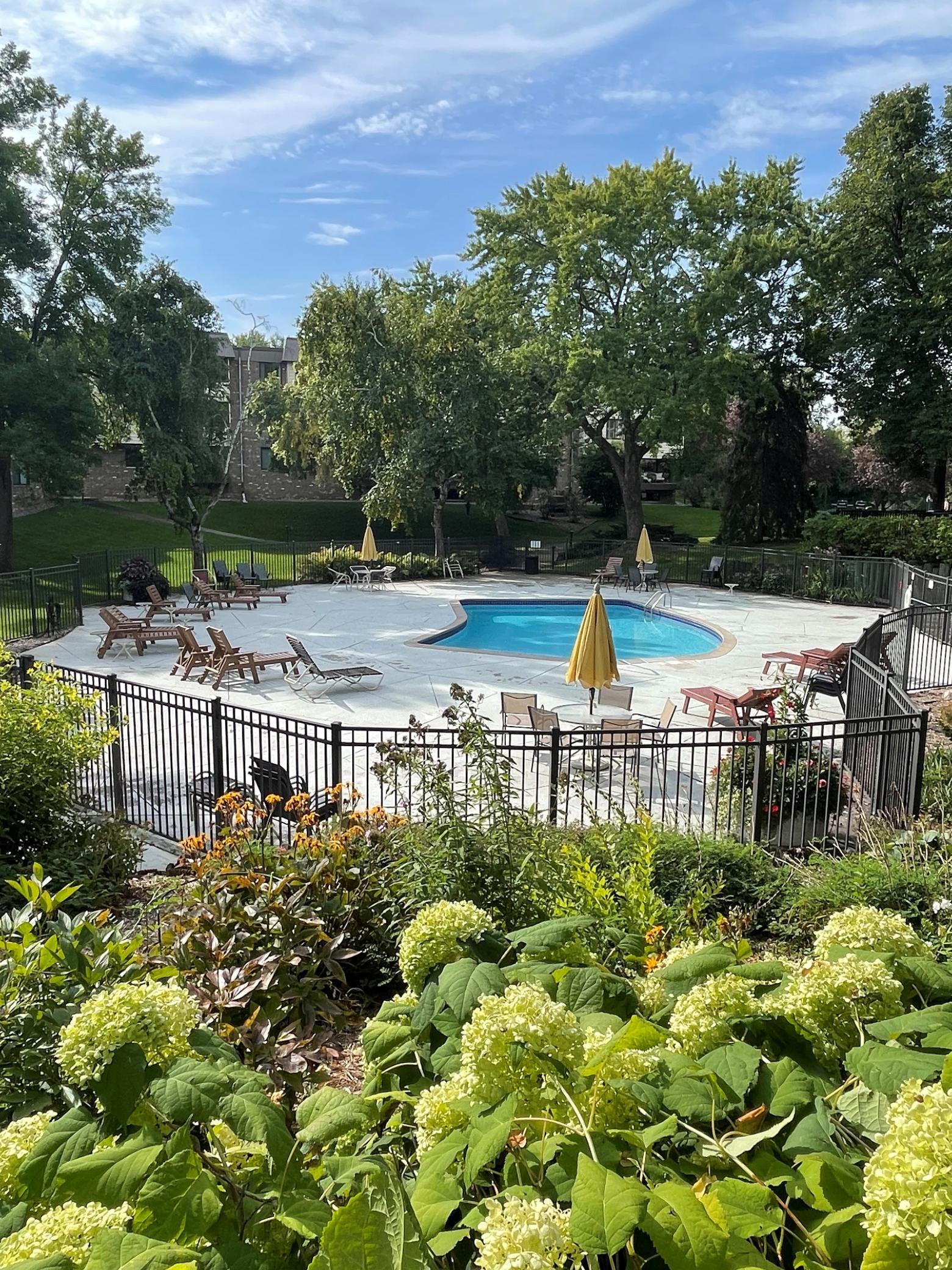 2nd image of 7500 Cahill Rd #311C, Minneapolis, MN 55439 | MLS# 7124547