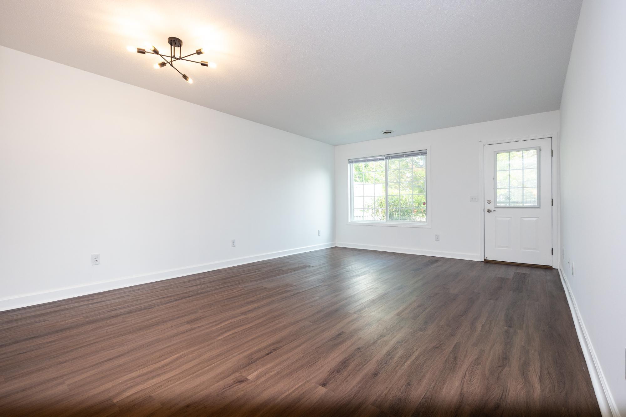 3rd image of 1228 Elmwood Ave, Shakopee, MN 55379 | MLS# 7124561