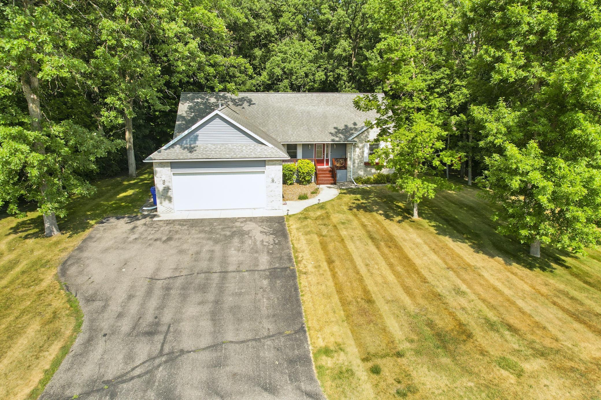 4th image of 1084 Timber Dr, Detroit Lakes, MN 56501 | MLS# 7124567