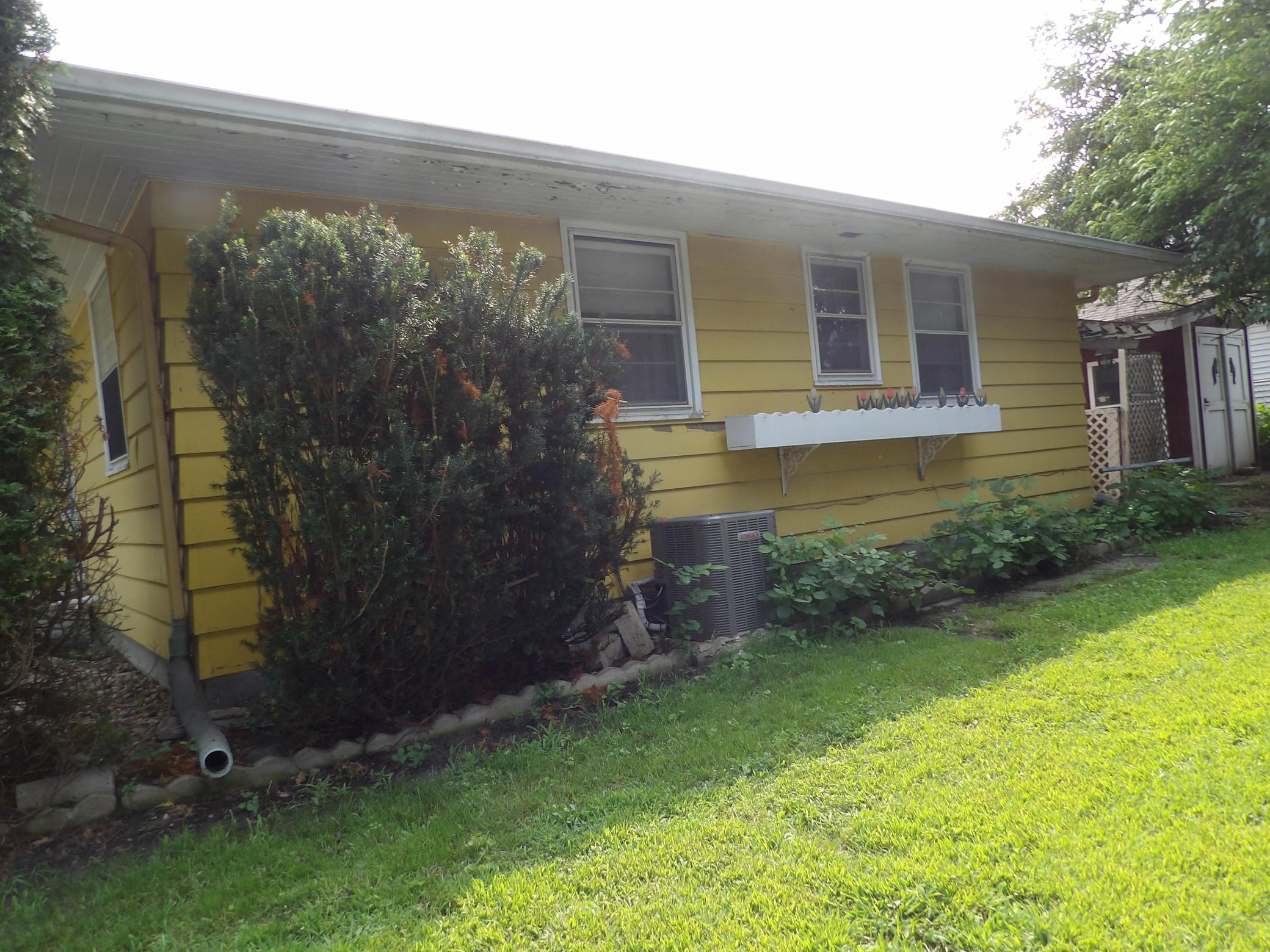 2nd image of 305 16th St Nw, Austin, MN 55912 | MLS# 7124619