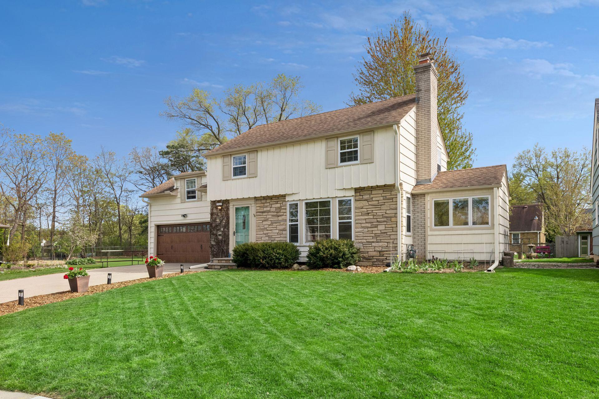 1st image of 5629 Aldrich Ave S, Minneapolis, MN 55419 | MLS# 7124696
