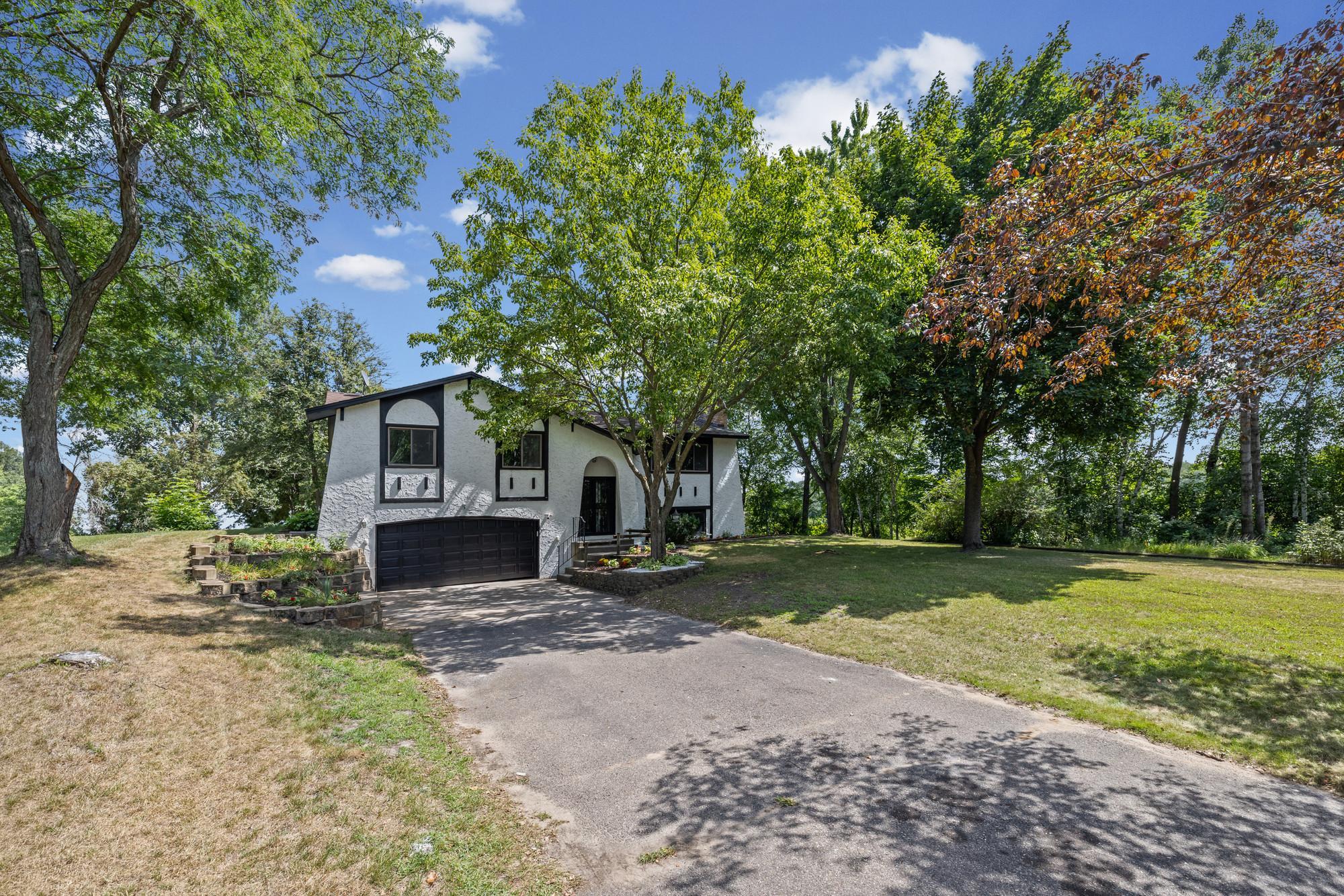 2nd image of 1835 214th Ave Ne, Cedar, MN 55011 | MLS# 7124700