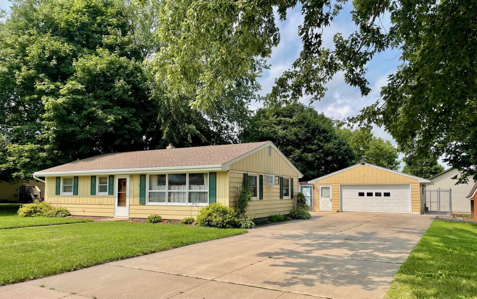 1st image of 604 22nd Ave Nw, Austin, MN 55912 | MLS# 7124735