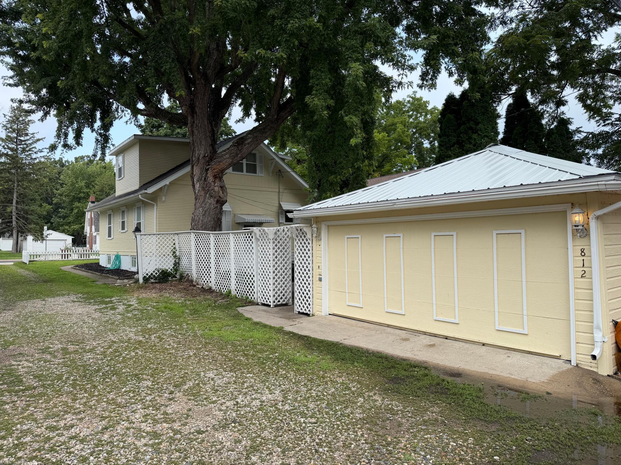 2nd image of 812 Bridge Ave, Albert Lea, MN 56007 | MLS# 7124739