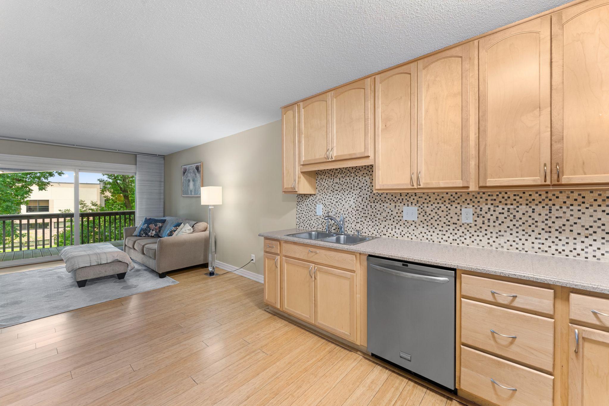 4th image of 2800 Hamline Ave N #313, Saint Paul, MN 55113 | MLS# 7124741
