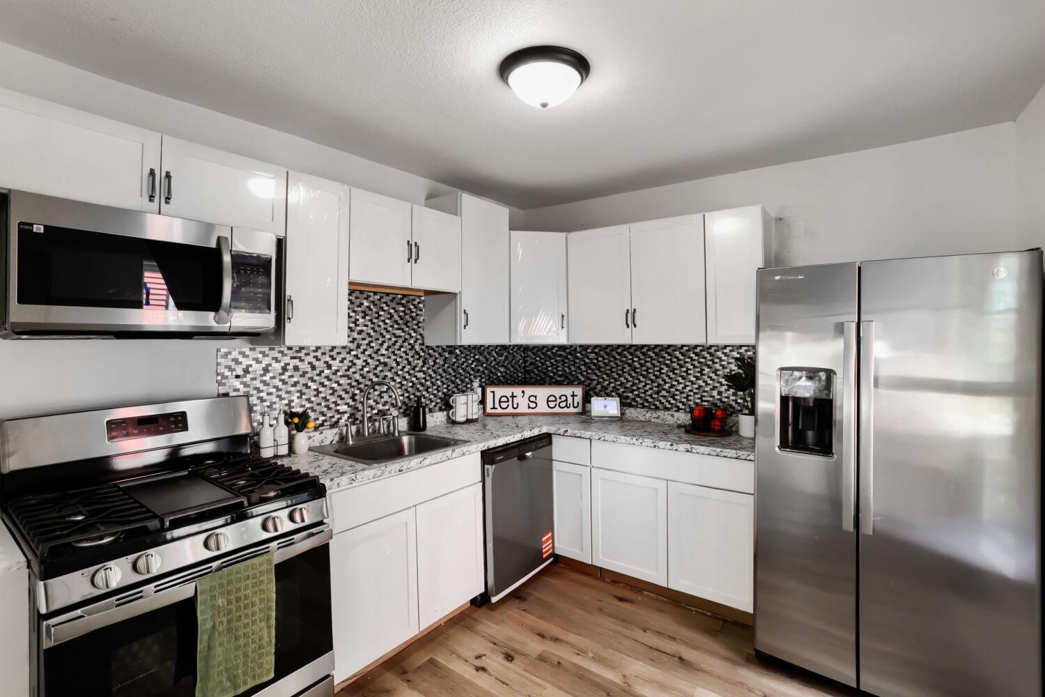 2nd image of 3123 Knox Ave N, Minneapolis, MN 55411 | MLS# 7124764