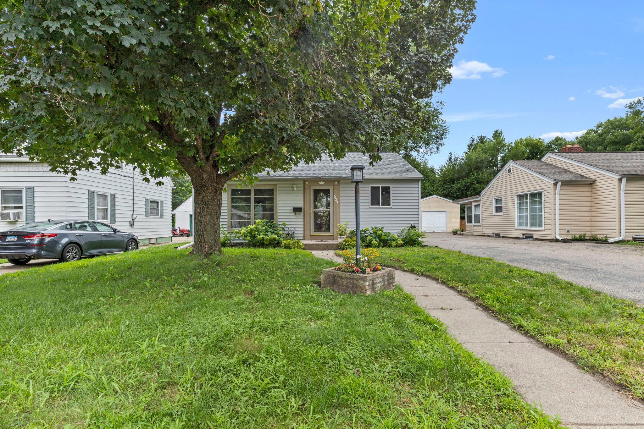 2nd image of 527 Mound Ave, Mankato, MN 56001 | MLS# 7124765