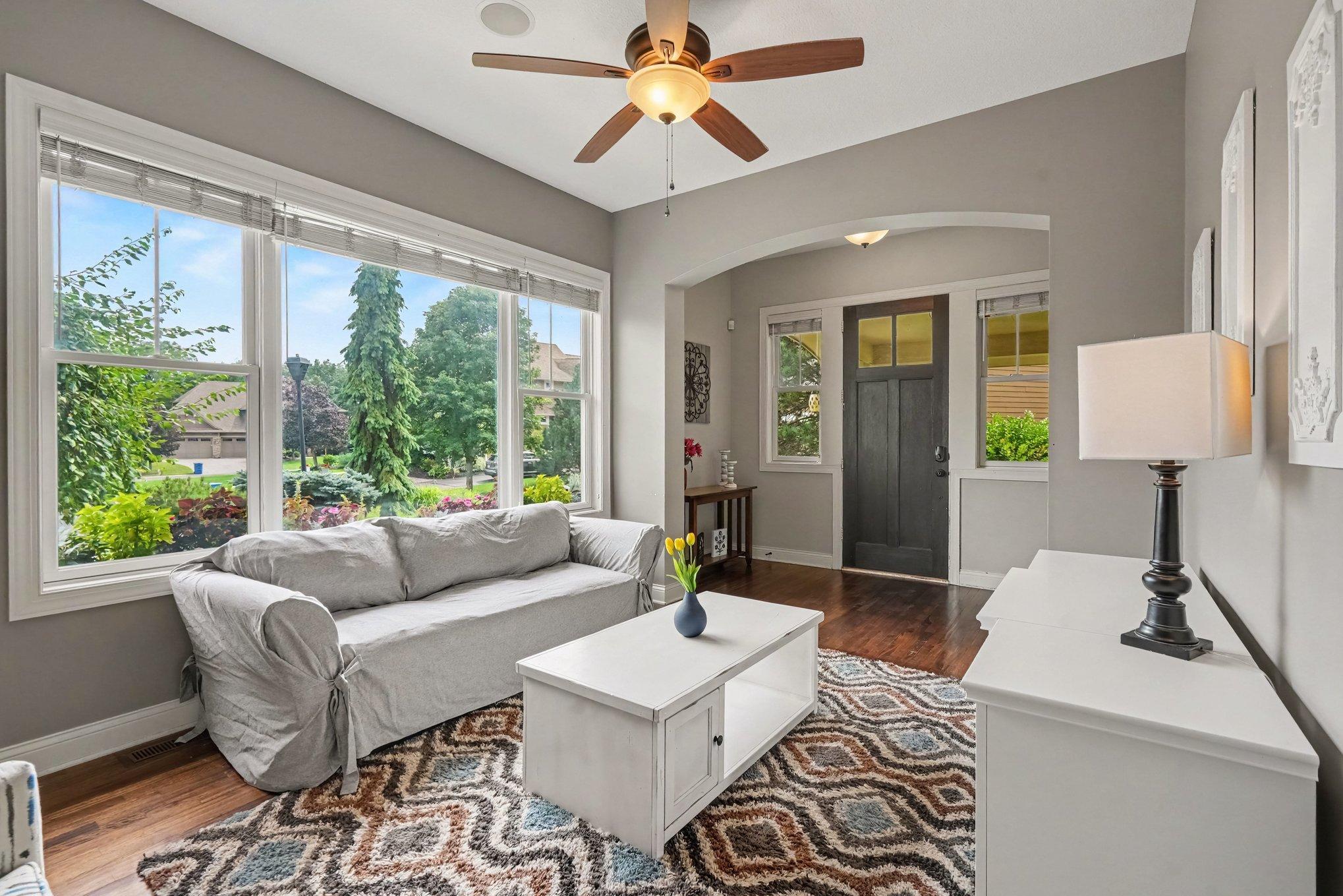 5th image of 11665 Azure Ct, Inver Grove Heights, MN 55077 | MLS# 7124793