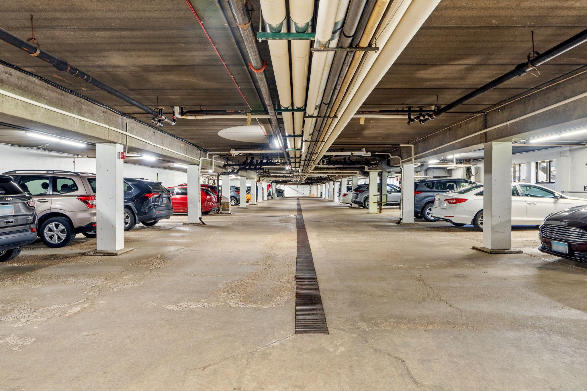 19th image of 4120 Parklawn Ave #220, Minneapolis, MN 55435 | MLS# 7124801