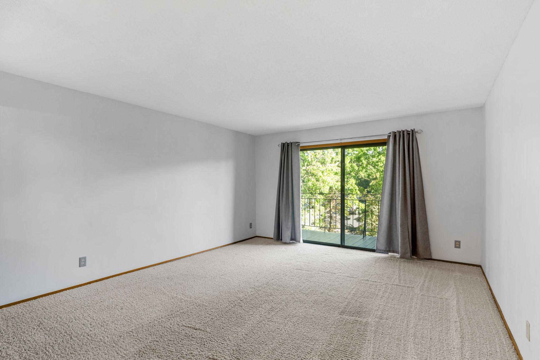 2nd image of 4120 Parklawn Ave #220, Minneapolis, MN 55435 | MLS# 7124801