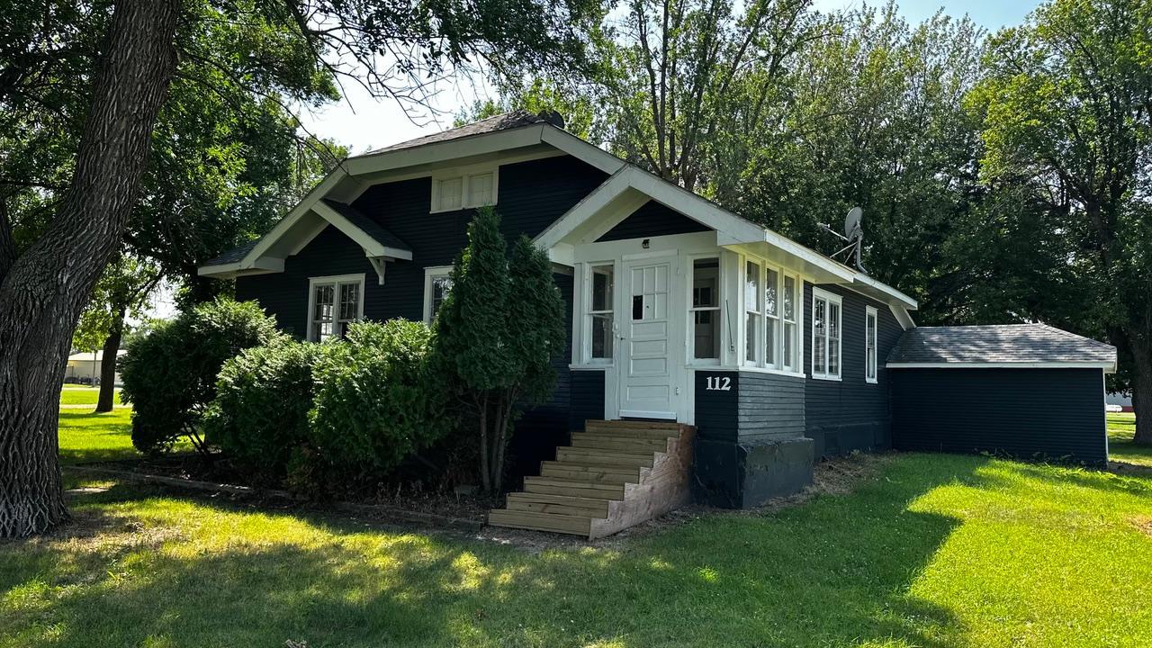 22nd image of 112 Cass St E, Dumont, MN 56236 | MLS# 7124857