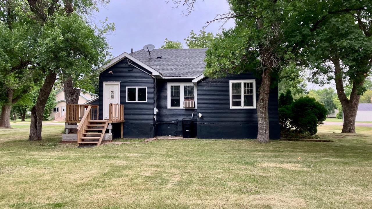 3rd image of 112 Cass St E, Dumont, MN 56236 | MLS# 7124857