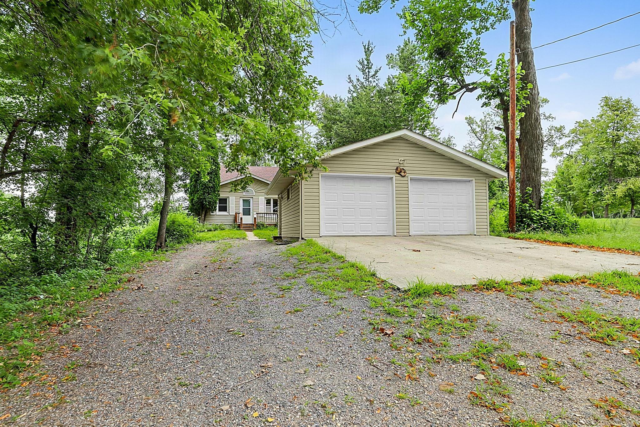 3rd image of 309 2Nd Ave Se, New London, MN 56273 | MLS# 7124869