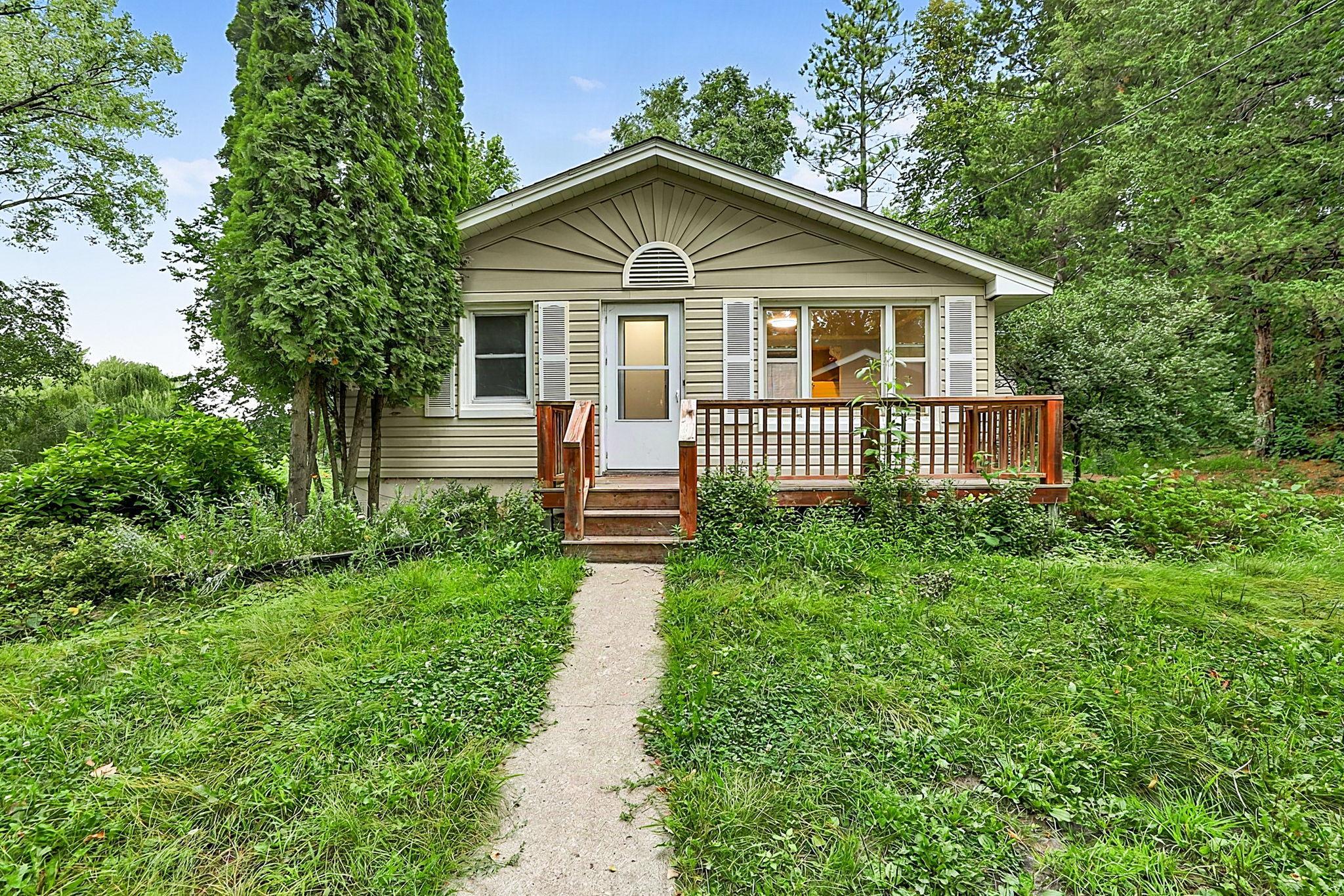 1st image of 309 2nd Ave Se, New London, MN 56273 | MLS# 7124869