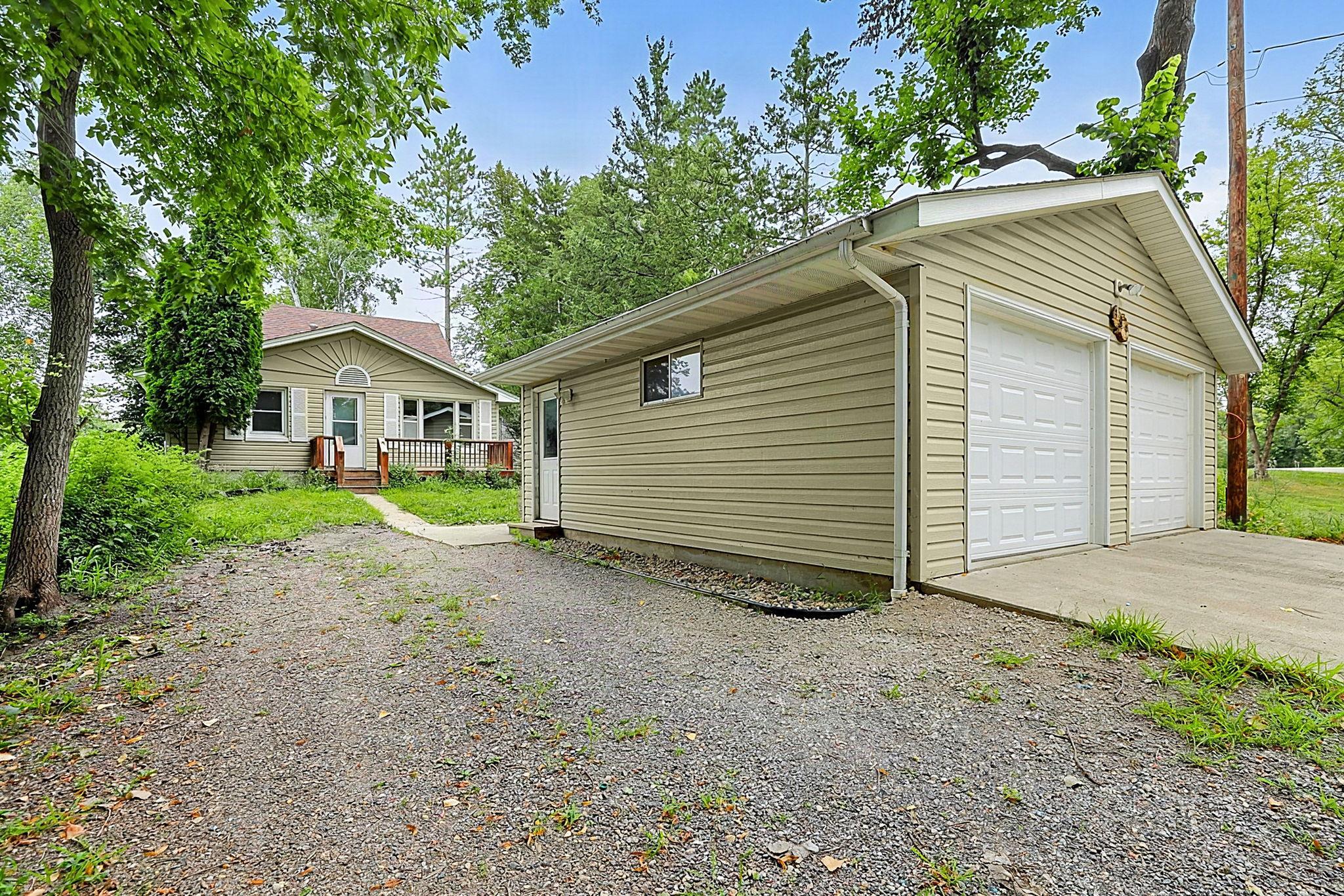 4th image of 309 2Nd Ave Se, New London, MN 56273 | MLS# 7124869