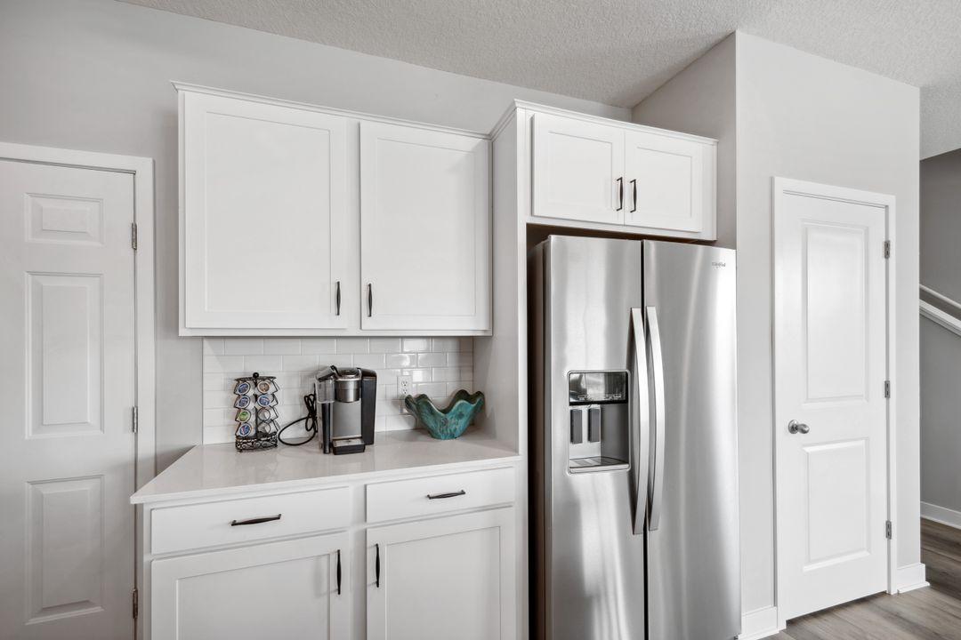 2nd image of 150 Snowdrop Trl, Waconia, MN 55387 | MLS# 7124958