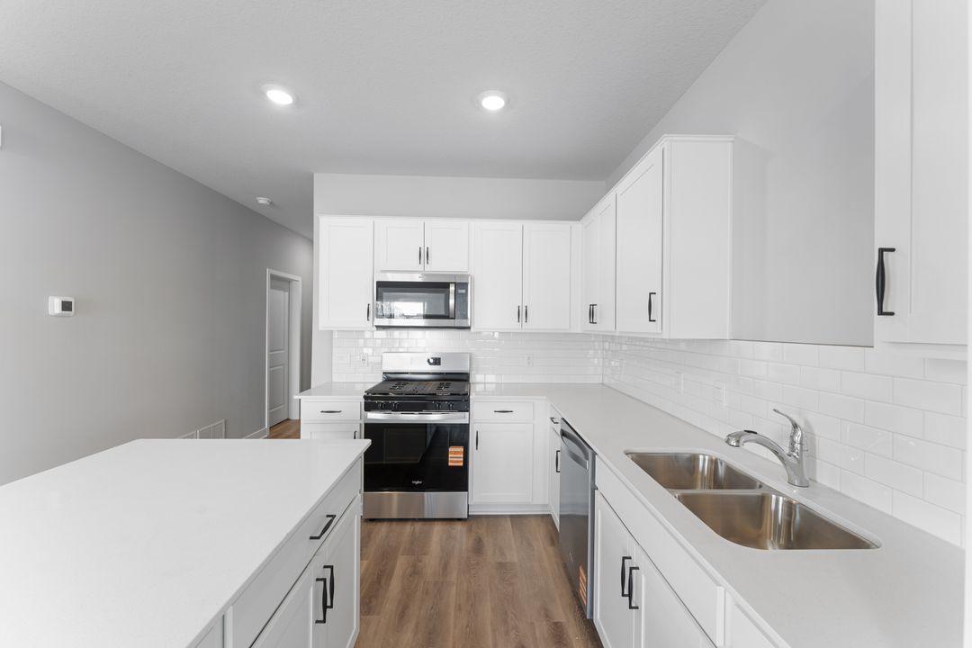 5th image of 614 Goldenrod Trl, Waconia, MN 55387 | MLS# 7124962