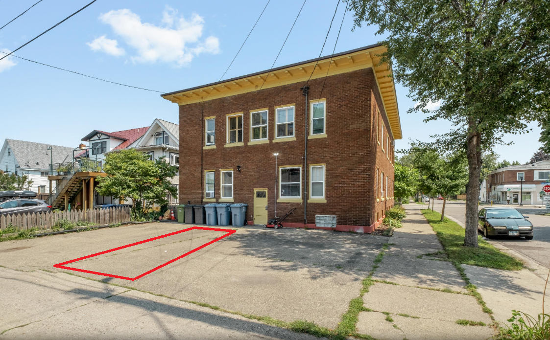 2nd image of 3654 Lyndale Ave S, Minneapolis, MN 55409